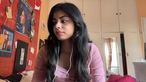 Karin online show from 04.15.26