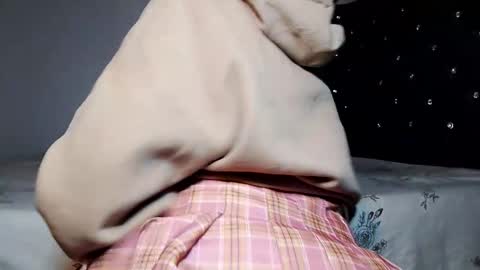 Shi-ro online show from 12.18.25