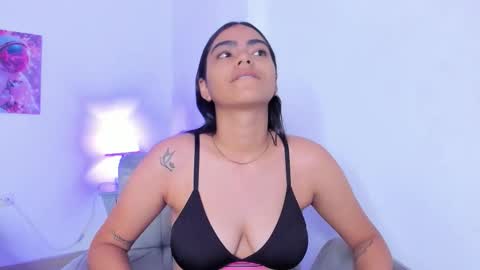 shizuka 11  online show from 10.27.25