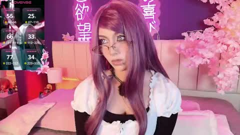 Snapshot of shizuko___ chatting on 04.09.26 Valentina online show from 04.09.26