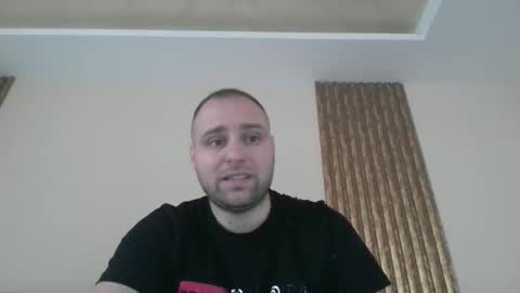 shmele_04 online show from 11.02.25