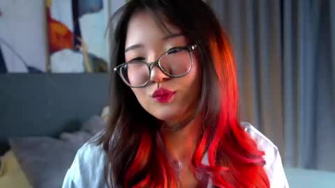 Naomi online show from 04.10.26