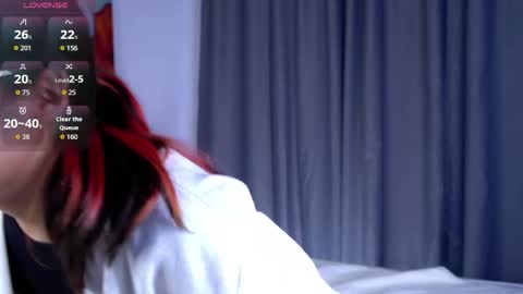 Naomi online show from 04.15.26