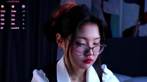 Naomi online show from 05.10.26