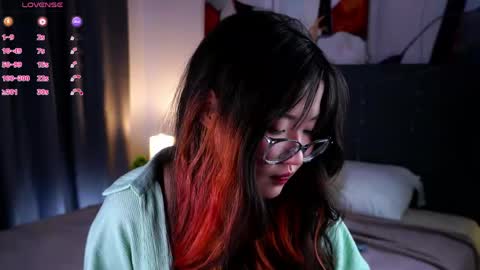 Naomi online show from 05.11.26