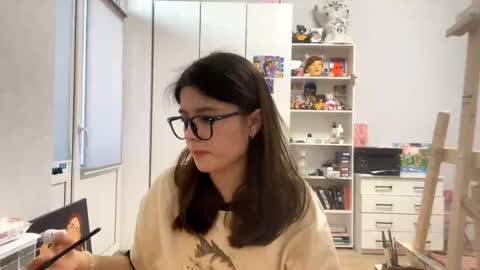 Marie online show from 04.05.26