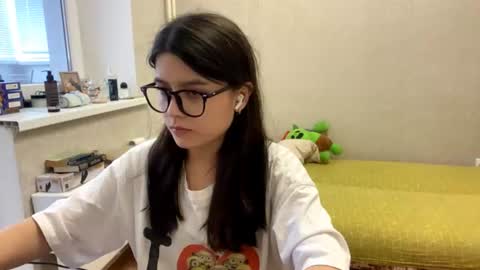 Marie online show from 06.27.26
