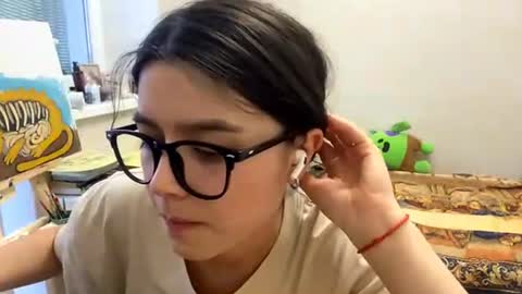 Marie online show from 07.08.26