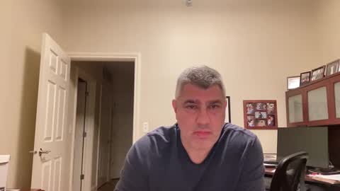 Chicago Guy online show from 02.16.25