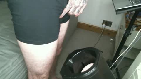Snapshot of showoffjay46 chatting on 12.19.24 showofjay online show from 12.19.24