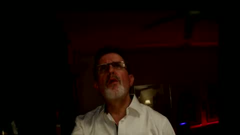 Snapshot of shrewtamer chatting on 11.21.25 shrewtamer online show from 11.21.25