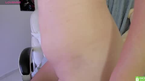 Nahomy online show from 02.07.25