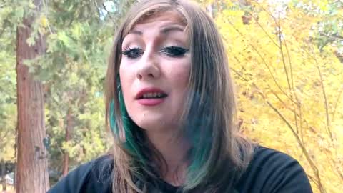 Snapshot of shy_college_girl chatting on 09.25.25 Aurora Wolfe Shy College Girl Top 16 of all OF Creators online show from 09.25.25