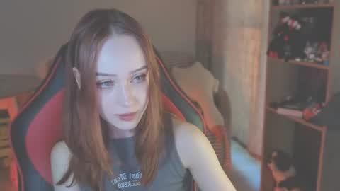 Snapshot of shy_ghosttt chatting on 07.25.26 ghost online show from 07.25.26