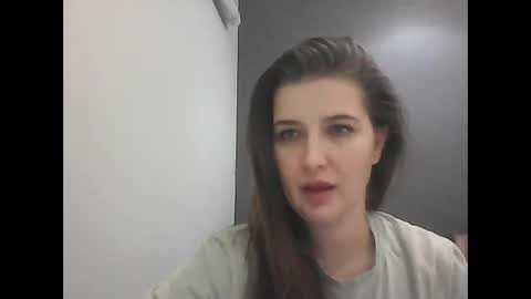 Snapshot of shy_girl98 chatting on 11.20.25 shy_girl98 online show from 11.20.25