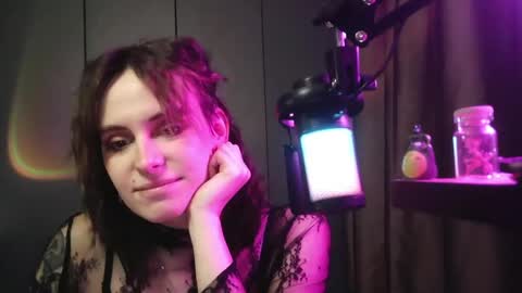 shy_miracle online show from 04.14.26