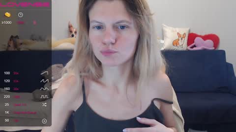 Snapshot of shy_moony chatting on 12.14.24 just Alex online show from 12.14.24