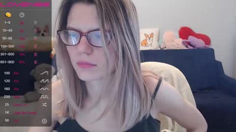 Snapshot of shy_moony chatting on 02.18.25 just Alex online show from 02.18.25