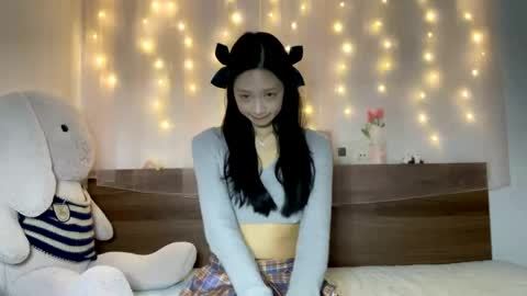 shy_pink_doll online show from 05.22.26