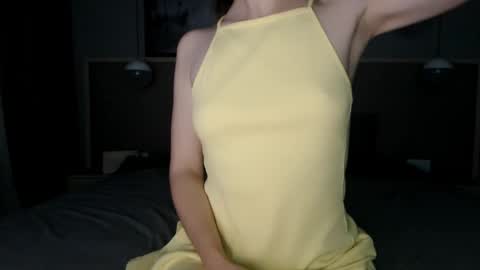 shy_schoolgirl_ online show from 09.14.25
