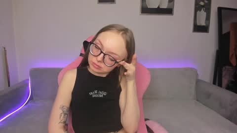 Melissa online show from 02.13.25