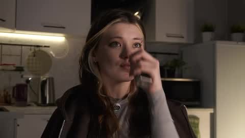 Akemi online show from 04.15.26