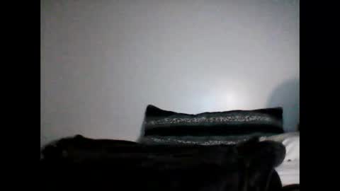 shyboyhugecum2020 online show from 12.28.24