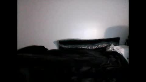 shyboyhugecum2020 online show from 01.04.25