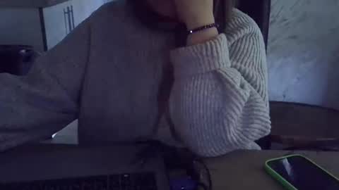 shycute1818 online show from 09.27.25
