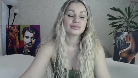 Snapshot of shyevaa chatting on 02.16.26 Eva online show from 02.16.26