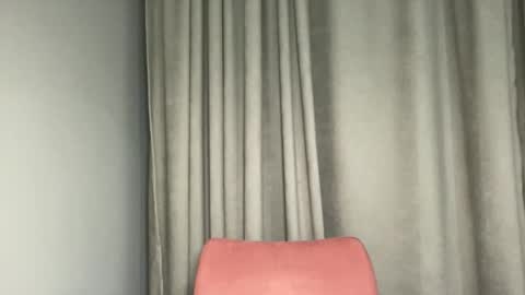 Shy Fox online show from 04.08.26