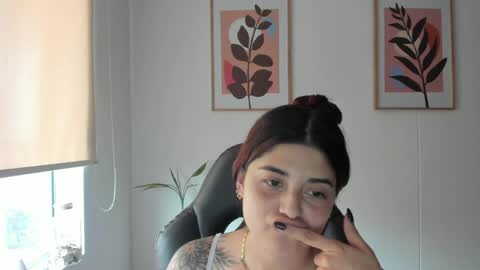 shylittlebunny online show from 04.15.26