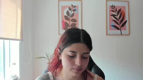 Snapshot of shylittlebunny chatting on 04.22.26 shylittlebunny online show from 04.22.26