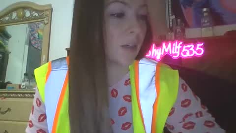 Snapshot of shymilf535 chatting on 02.18.26 RBXs Princess online show from 02.18.26