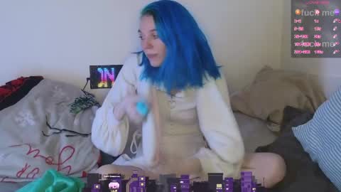 Hippie online show from 04.11.26