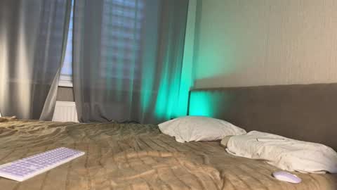 Amelia online show from 10.20.25