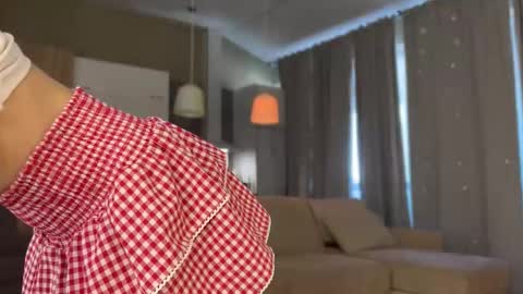 Snapshot of shyrubate chatting on 10.30.25 Aurora online show from 10.30.25