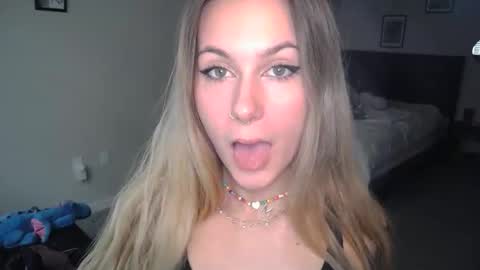 shypetitebaby online show from 01.14.26