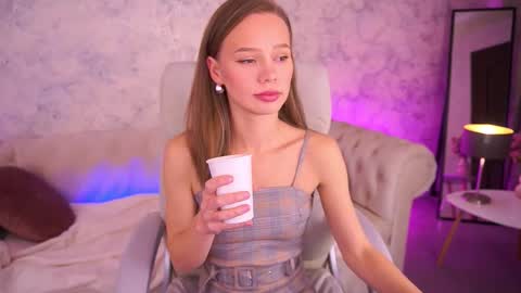 shyysiren online show from 10.23.25