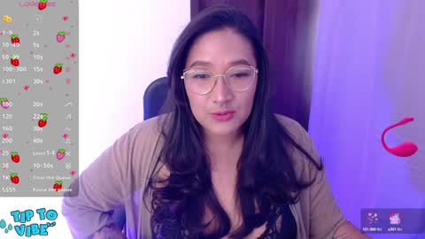 Snapshot of sia_ellis chatting on 01.21.25 Salome Next streaming 11102024 online show from 01.21.25