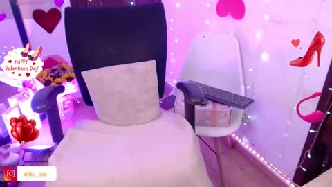 Snapshot of sia_ellis chatting on 02.16.26 Salome Next streaming 11102024 online show from 02.16.26