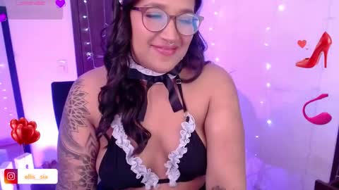 Snapshot of sia_ellis chatting on 02.22.26 Salome Next streaming 11102024 online show from 02.22.26