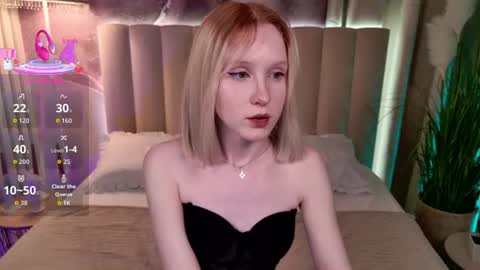 Snapshot of sia_hart chatting on 06.09.26 Sia online show from 06.09.26