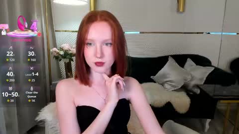 Snapshot of sia_hart chatting on 06.20.26 Sia online show from 06.20.26