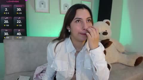 Sia online show from 11.13.25