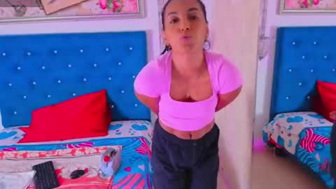 Snapshot of siacavali chatting on 06.09.26 Sia online show from 06.09.26