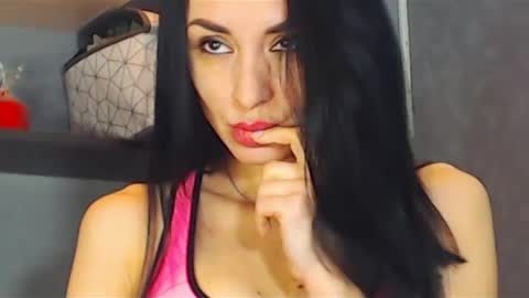 Snapshot of siaconna chatting on 02.23.25 Siaconna online show from 02.23.25