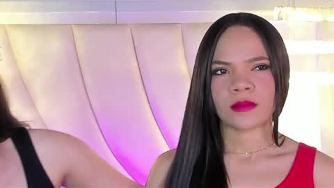 Snapshot of siara_lewis_ chatting on 04.15.26 Siara and Zoe tattoo online show from 04.15.26