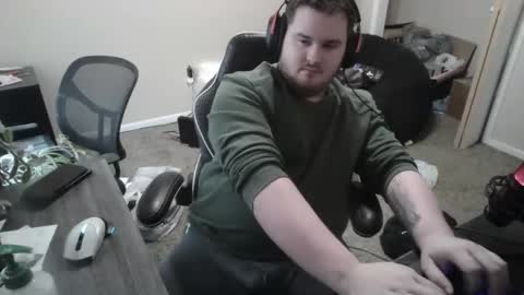 Snapshot of sideswitch chatting on 11.10.25 sideswitch online show from 11.10.25