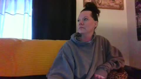 Snapshot of sidneyraee chatting on 12.29.24 Mrs. St. Patrickk online show from 12.29.24
